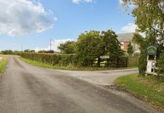 Others 2 Pear Tree Cottage