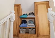 Lain-lain 7 Ash Cottage