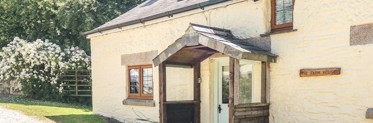 Others Lower West Curry Farmhouse