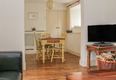 Others 6 Alice Cottage