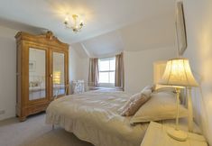 Others 3 April Cottage