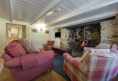 Others 7 April Cottage