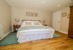 其他 3 Woodpecker Lodge