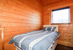 Others 3 Maple Lodge