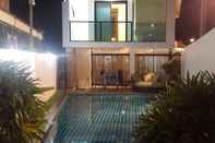 Lainnya 3 Bedroom Pool Villa near Beach & Laguna