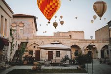 Others Cavusin Cave House