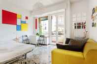 Lainnya Mondrian Apartment in Milan