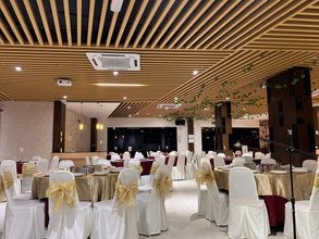 Others 4 D Arc Hotel