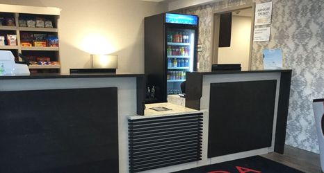 その他 2 Ramada by Wyndham Bronx Terminal