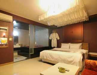 Lainnya 2 Beauty Motel