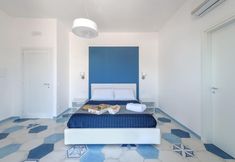 Others 7 Caruso Suite