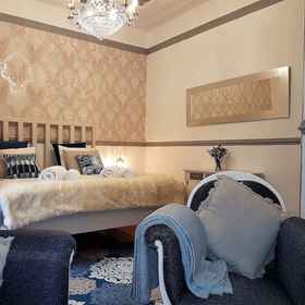 Primary image 1 Estrela Charming Rooms by Host-Point, Embassy of the Republic of Indonesia - Lisbon Hotels