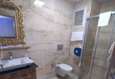 其他 7 Crystall Hotel