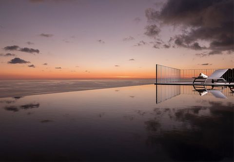 其他 Cliffscape by Our Madeira