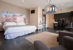 Others 3 O'Donnell Flats