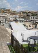 Primary image Sky On The Roofs - Il Cielo Sui Tetti