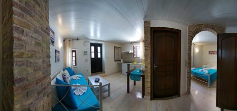 Others 4 Aloha Maisonette