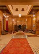 Meja sambut tetamu Kasbah Hotel Ziz Palace Rissani