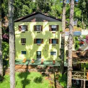 Primary image 1 VELINN 坎波斯之家旅馆, 克劳迪奥·桑托罗礼堂 酒店