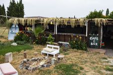 Lainnya Teos Sanat Kampi