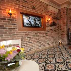 Primary image 1 White Pearl Apart, Ozi Pizza & Pasta Hotels