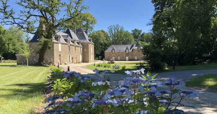 Lain-lain Le Château de la Croix Chemin