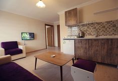 その他 7 Berceste Apart