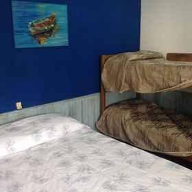 客室 1 Hospedaje Los Pinos, 탄크레두 네베스 다리 호텔