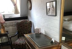 기타 7 Chalk And Cheese