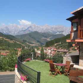 Primary image 1 Apartamentos La Montaña, Liendo Hotels
