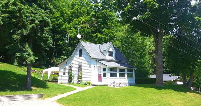 Others 2 bedroom Wiffen Cottage