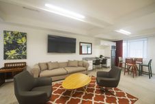 Others Balmoral Suites