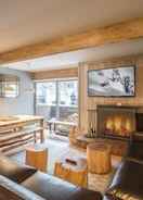 Primary image Lionshead Arcade with Fireplace & Close to Gondola by RedAwning