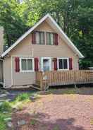 Primary image Quiet and Cosy Chalet in Pocono