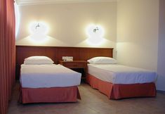 Others 4 Avos Apartments