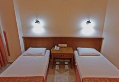 Others 7 Avos Apartments