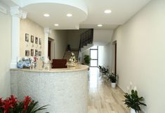 Others 6 Villa Magiola