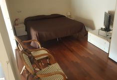 Others 7 Miseria e Nobiltà