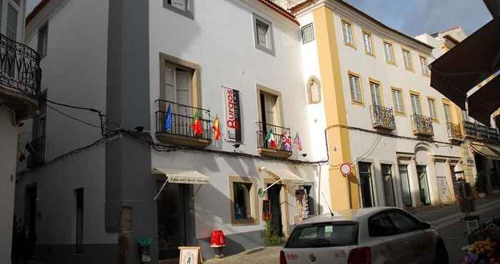 Others Burgos Guest House