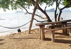 기타 6 Bang Tidlay Koh Yao Noi