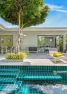 Primary image Villa White Orchid