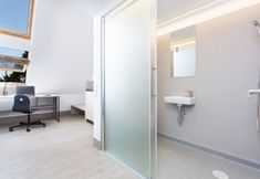 Others 5 Hostel Kampus