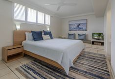 Others 5 Hamilton Island Vacation Rentals