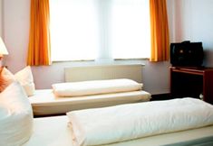 Khác 4 Hotel & Restaurant Taubennest