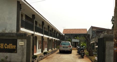 Others 2 GH Capsule - Hostel