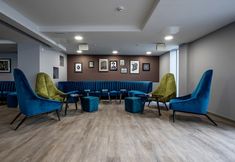 Others 2 LIVStudent Dublin