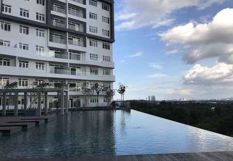 Others Centra Residences at Nasa City