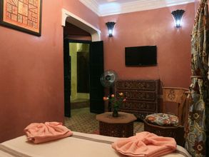 기타 4 Riad El Bellar