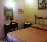 Others 4 Camere Primavera B&B