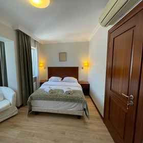 Room 1 Marmara Konak Old City, Hotel Ozi Pizza & Pasta